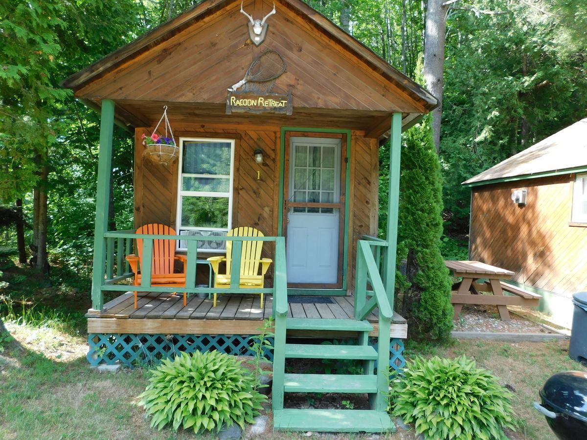 Pine Crest Motel&Cabins Barton Esterno foto